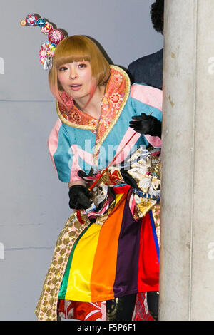 Japanisches Model und Signer Kyary Pamyu Pamyu erscheint während des '' Moshi Moshi Nippon Festivals 2015'' auf 7. November 2015 in Tokio, Japan. Japanische Stars wie leise Sirene, Dempagumi, Tempura Kinder, Kyary Pamyu Pamyu und Natsume Mito besuchte das Moshi Moshi Nippon Festival 2015, fördert die japanische Popkultur (Mode, Anime, Musik und Essen) für Ausländer. Das Event läuft drei Tage bis zum 8. November am Tokyo Metropolitan Gymnasium. Sänger Kyary Pamyu Pamyu erschien auf der Bühne, das Sharp AQUOS 4 K Fernsehen zu fördern. © Rodrigo Reyes Marin/AFLO/Alamy Live-Nachrichten Stockfoto