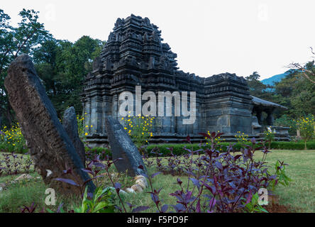 Shiva Tempel in Tambdi Surla, Goa Stockfoto