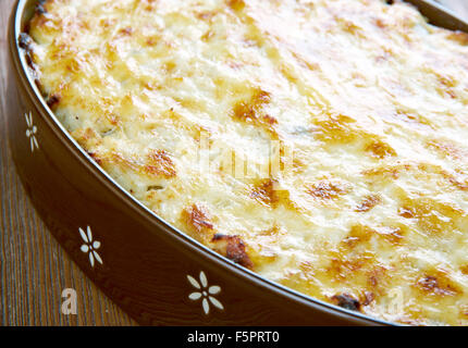 Bacalhau com Natas - Fisch-Auflauf mit Kartoffeln. Portugiesische Küche Stockfoto