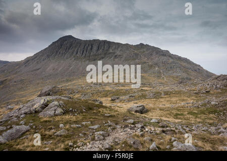 herab, von Crinkle Crags Blick auf Nordwestgrat Stockfoto