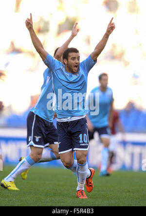 Rom, Italien. 8. November 2015. Felipe Anderson während der italienischen Serie A Fußball Spiel AS Rom gegen S.S. Lazio im Olympiastadion in Rom, am 8. November 2015 Credit: Silvia Lore "/ Alamy Live News Stockfoto