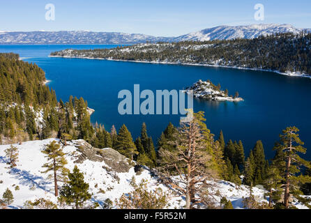 Emerald Bay im Winter, Lake Tahoe Stockfoto