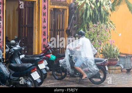 Hoi an eine alte Stadt in Vietnam. Nasse Saison und schwere Regenfälle in der Stadt. Stockfoto