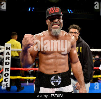 Welt-Schwergewichts-Champions Fight Night im Hard Rock Live! in der Seminole Hard Rock Hotel & Casino mit: Shannon Briggs wo: Hollywood, Florida, Vereinigte Staaten, wann: 06 Sep 2015 Stockfoto