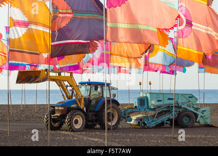 WOMAD-Musik-Festival 2015 am Strand von Gran Tarajal, Fuerteventura, Kanarische Inseln, Spanien. Stockfoto