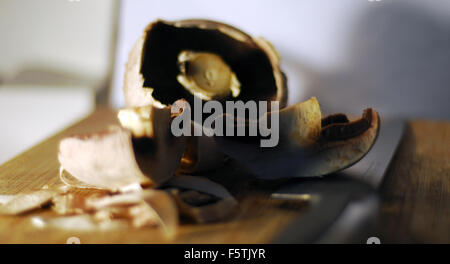 Champignons, gehackt, geviertelt, Pilze, Küche, Koch, Kochen Stockfoto