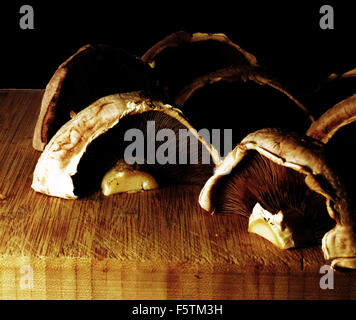 Champignons, gehackt, geviertelt, Pilze, Küche, Koch, Kochen Stockfoto