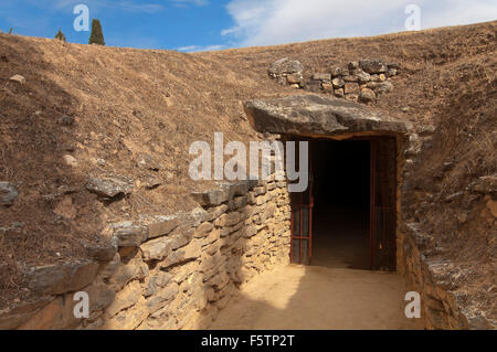 Dolmen El Romeral (1800 v. Chr.), Antequera, Provinz Malaga, Andalusien, Spanien, Europa Stockfoto