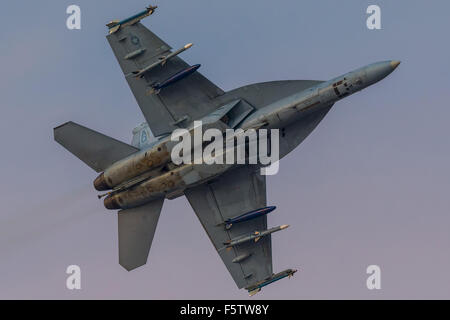 Boeing f-18 super Horner während der Dubai Airshow Stockfoto