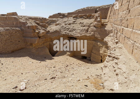 Süd-Ost-Ecke des Schritt Pyramide Gehäuse des Djoser auf der Nekropole von Sakkara auch bekannt als Sakkara Ägypten Stockfoto