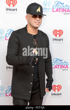 Miami, Florida, USA. 7. November 2015. Sängerin WISIN besucht das iHeartRadio Fiesta Latina Konzert im American Airlines Arena in Miami, Florida © Daniel DeSlover/ZUMA Draht/Alamy Live News Stockfoto