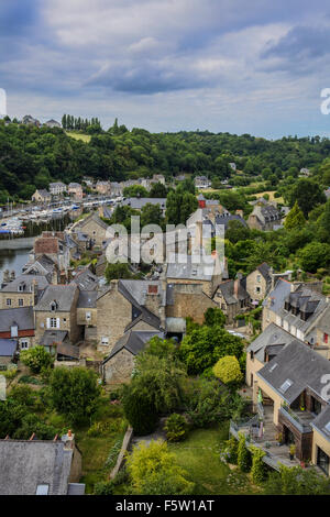 Port de Dinan Dinan auf der Rance, Bretagne Nord West Frankreich PHILLIP ROBERTS Stockfoto