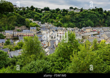 Port de Dinan Dinan auf der Rance, Bretagne Nord West Frankreich PHILLIP ROBERTS Stockfoto