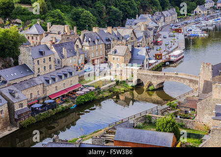 Port de Dinan Dinan auf der Rance, Bretagne Nord West Frankreich PHILLIP ROBERTS Stockfoto