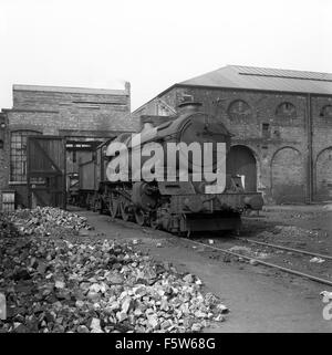 British Rail Dampflokomotive in Wolverhampton wirft 1967 Stockfoto