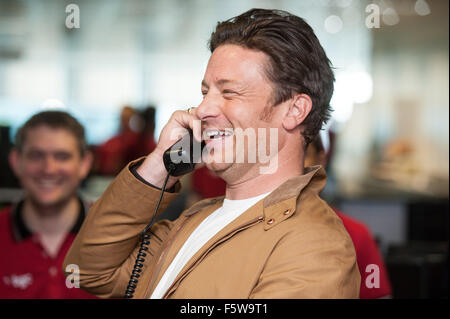 BGC jährliche globale Charity Day statt in Canary Wharf.  Mitwirkende: Jamie Oliver wo: London, Vereinigtes Königreich bei: 11 Sep 2015 Stockfoto