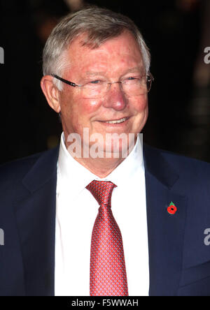 London, UK. 9. November 2015. Sir Alex Ferguson Teilnahme an der Uraufführung von "Ronaldo" at Vue West End, Leicester Square in London, Vereinigtes Königreich. Bildnachweis: Stills Presse/Alamy Live-Nachrichten Stockfoto