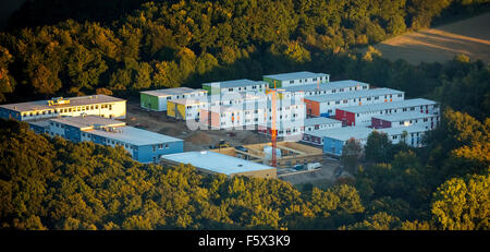 Flüchtlinge, Flüchtling Dorf, Ex-Kutel-Areal in Fischlaken Aufnahmeeinrichtung sollte Anfang 2016 konzipiert für 800 Asyl starten. Stockfoto