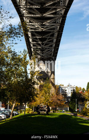 Die Aurora-Brücke, über die Fremont schneiden in Seattle, Washington USA Stockfoto