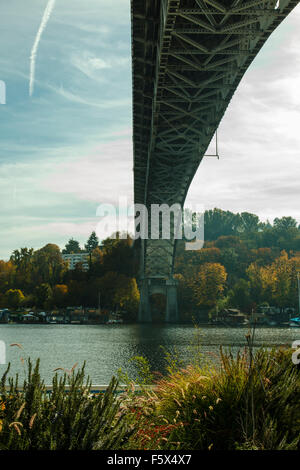 Die Aurora-Brücke, über die Fremont schneiden in Seattle, Washington USA Stockfoto