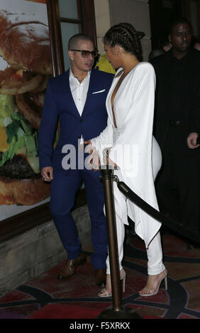 Jennifer Lopez feiert ihr Las Vegas Residency im Chateau Nightclub & Dach in Paris Las Vegas Featuring: Jennifer Lopez, wo Smart Casper: Las Vegas, Nevada, USA bei: 19 Sep 2015 Stockfoto