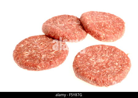 Rohe Burger Rindfleisch Patty Stockfoto