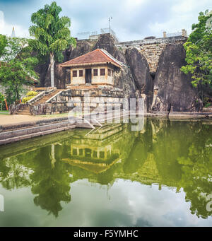 Isurumuniya Viharaya in der Heiligen Welt Erbe Stadt Anuradhapura, Sri Lanka. Stockfoto