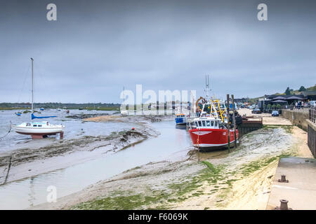 Herzmuschel Boote gefesselt im Leigh on Sea in Essex. Stockfoto