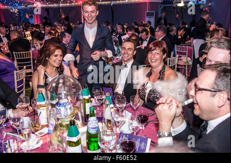 CoreNet Global UK Kapitel Sommerfest am Tower of London. Nach dem Abendessen Lautsprecher Komödie Legende Barry Cryer zu schreiben.  20. Juni 2 Stockfoto