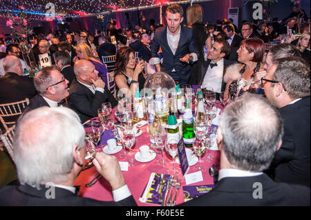 CoreNet Global UK Kapitel Sommerfest am Tower of London. Nach dem Abendessen Lautsprecher Komödie Legende Barry Cryer zu schreiben.  20. Juni 2 Stockfoto