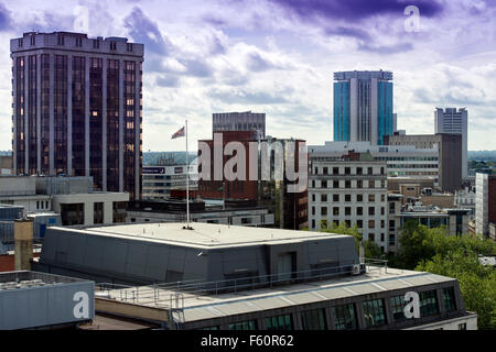 Neue Entwicklungen und ältere Gebäude im Zentrum von Birmingham UK Stockfoto