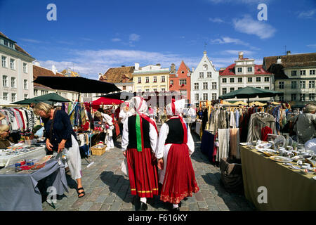 Estland, Tallinn, Altstadt, Raekoja Plats, Kunsthandwerksmarkt, Baltica 2007 Folklore Festival Stockfoto