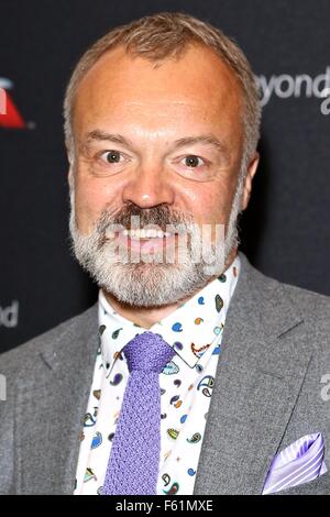 Gäste mit einer Leistung von James Morrison mit exklusives Event mit Graham Norton besuchen: Graham Norton Where: London, Vereinigtes Königreich bei: 29. Sep 2015 Stockfoto