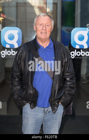 Promis bei Capital Radio Studios Featuring: Chris Tarrant Where: London, Vereinigtes Königreich als: 1. Oktober 2015 Stockfoto