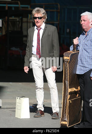 Rod Stewart außerhalb ITV Studios mit: Rod Stewart Where: London, Vereinigtes Königreich bei: 2. Oktober 2015 Stockfoto