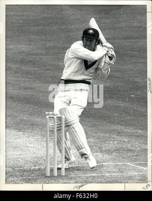 1972 - zweiter Test: Chappell Hooks: Australiens Ian Chappell Hooks ein Ball aus England John Snow während des Spiels am zweiten Tag der zweiten Testspiel bei Herrn heute, Juni 23 © Keystone Bilder USA/ZUMAPRESS.com/Alamy Live-Nachrichten Stockfoto