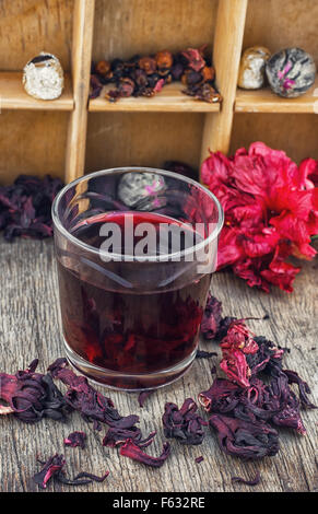 Tee von sudanesischen rose Stockfoto