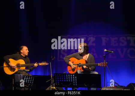 Al Di Meola einer renommierten amerikanischen jazz-Fusion-Gitarrist auf der Bühne der 19. Jazz Fest Sarajevo Stockfoto