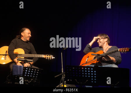 Al Di Meola einer renommierten amerikanischen jazz-Fusion-Gitarrist auf der Bühne der 19. Jazz Fest Sarajevo Stockfoto