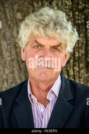 Cheltenham Literaturfestival - Tag 8 Mitwirkende: Paul Heiney Where: Cheltenham, Vereinigtes Königreich bei: 9. Oktober 2015 Stockfoto