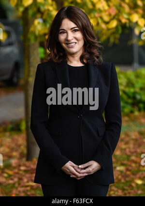 Nigella Lawson in Cheltenham Literatur Festival mit: Nigella Lawson wo: Cheltenham, Vereinigtes Königreich bei: 9. Oktober 2015 Stockfoto