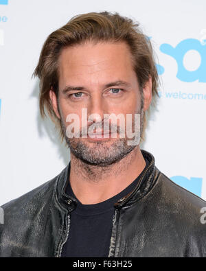 Herr Roboter und die Kolonie runden Tisch an der New York Comic Con Featuring: Josh Holloway Where: New York, New York, Vereinigte Staaten von Amerika bei: 10. Oktober 2015 Stockfoto