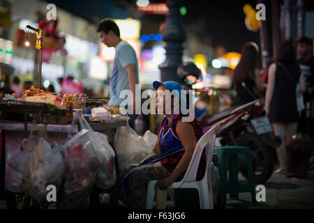 Straßenhändler auf Khao San Road in Bangkok, Thailand Stockfoto