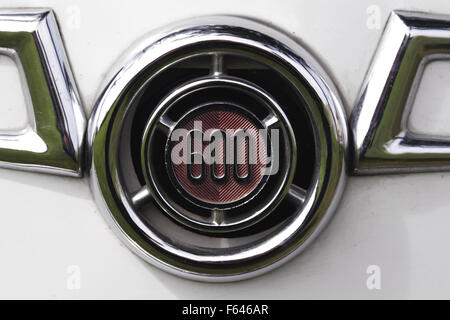 Seat 600, Fiat Lizenzbau in Spanien hergestellt. Schriftzug. Stockfoto