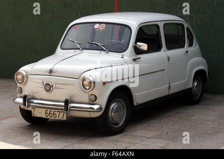 Sitz 800, hergestellt in Spanien in Lizenz von Fiat. Stockfoto