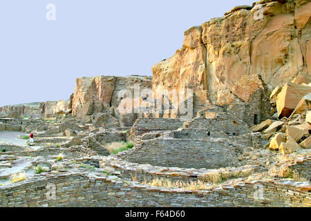 Pueblo Bonito ist die größte der großen Häuser im Chaco Canyon (NM), die landesweit beste Beispiel für ein Anasazi-Pueblo. Stockfoto