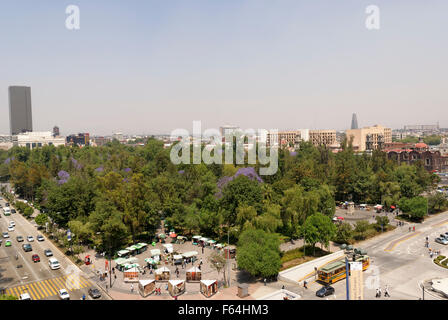 Blick auf outdoor-Markt und der Alameda Central Park von oben, Mexiko-Stadt Stockfoto