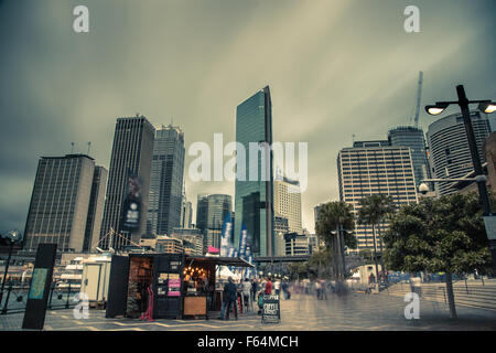 Langzeitbelichtung Bild der Hussle und Trubel in Circular Quay, Sydney Australia Stockfoto