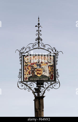 Melden Sie sich für The Lygon Arms, Wirtshaus in der Stadt von Broadway. Stockfoto