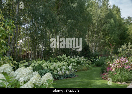 Wilcza Gora Garten im Sommer. Stockfoto